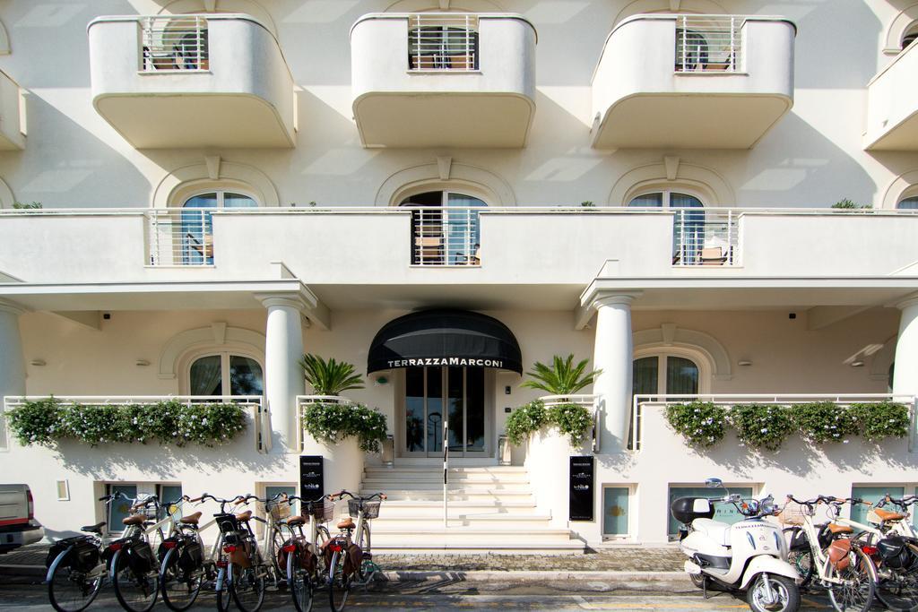 Terrazza Marconi Hotel&Spamarine セニガッリア エクステリア 写真