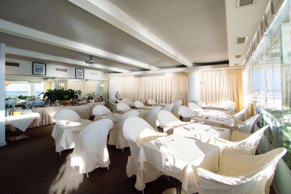 Terrazza Marconi Hotel&Spamarine セニガッリア エクステリア 写真