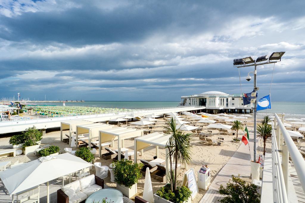 Terrazza Marconi Hotel&Spamarine セニガッリア エクステリア 写真