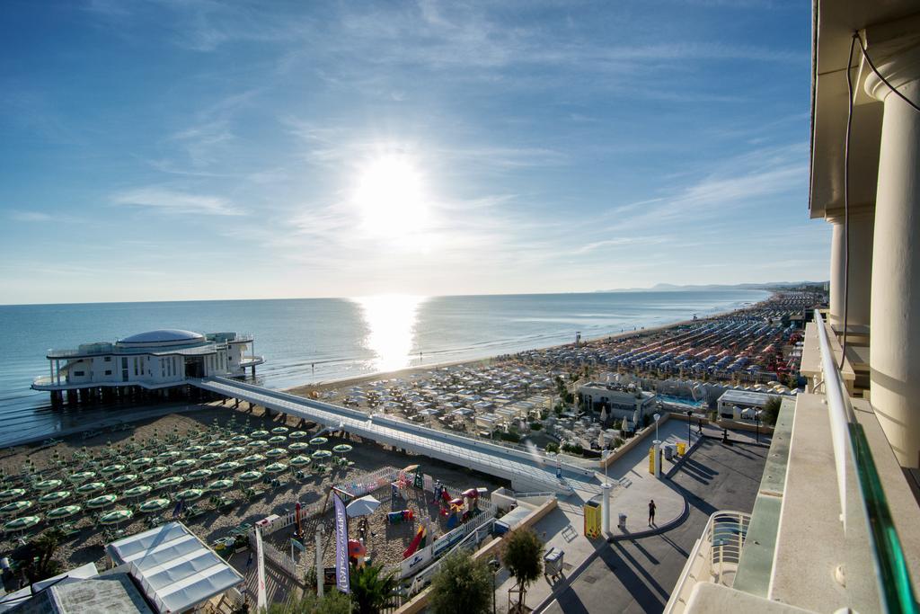 Terrazza Marconi Hotel&Spamarine セニガッリア エクステリア 写真