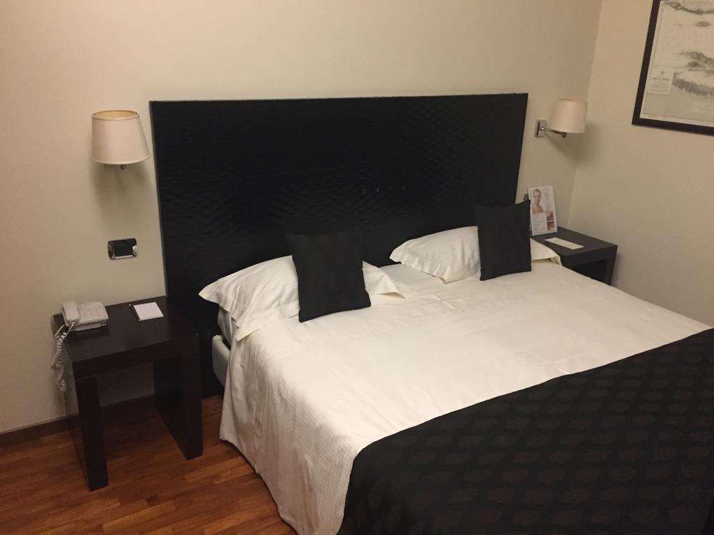 Terrazza Marconi Hotel&Spamarine セニガッリア エクステリア 写真