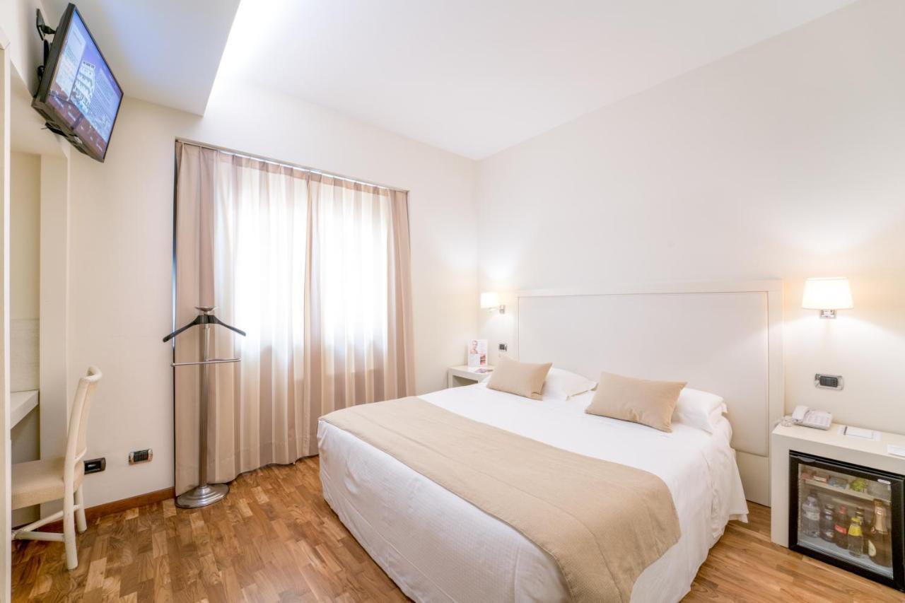 Terrazza Marconi Hotel&Spamarine セニガッリア エクステリア 写真
